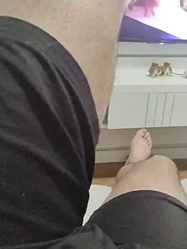 Snapshot of LeoMaduroSP chatting on October 3, 1:02 am LeoMaduroSP online show from October 3, 1:02 am