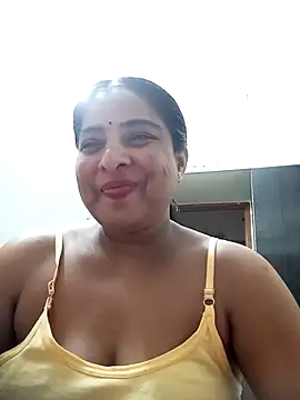 Snapshot of srimasrima chatting on October 1, 5:57 am srimasrima online show from October 1, 5:57 am