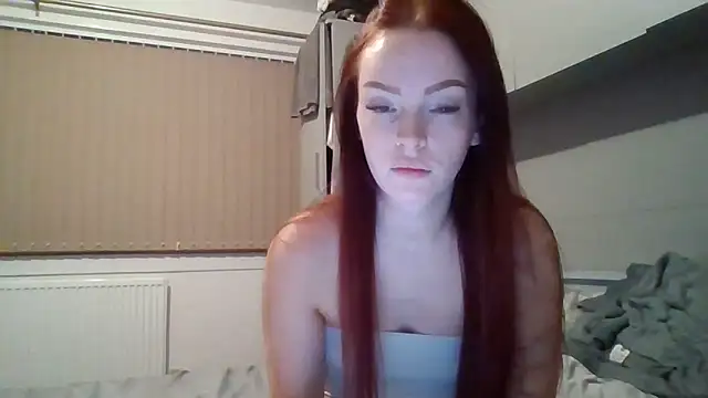 Filthy-British-Skylar online show from September 27, 8:36 pm