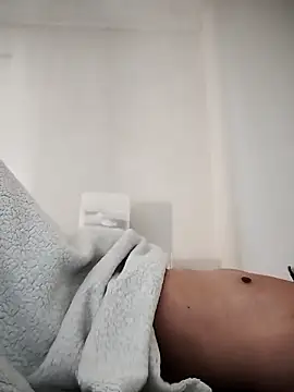 Snapshot of cariocasigilo10 chatting on September 21, 10:50 am cariocasigilo10 online show from September 21, 10:50 am