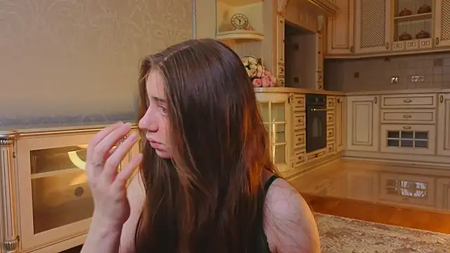 EadlinGillim online show from October 13, 3:06 am