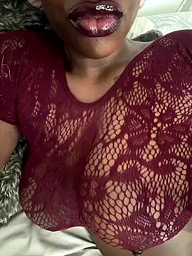 bustyblackebony online show from October 7, 10:56 am