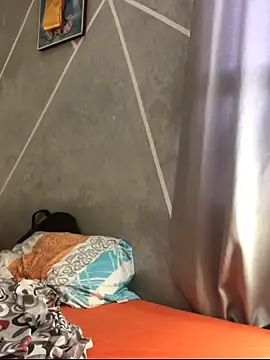 Snapshot of Cesar_Augusto chatting on February 21, 12:50 pm Cesar Augusto online show from February 21, 12:50 pm