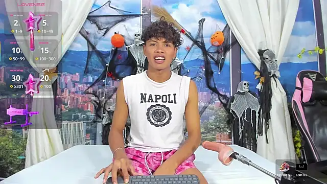 MilthonDelis online show from October 25, 3:14 am