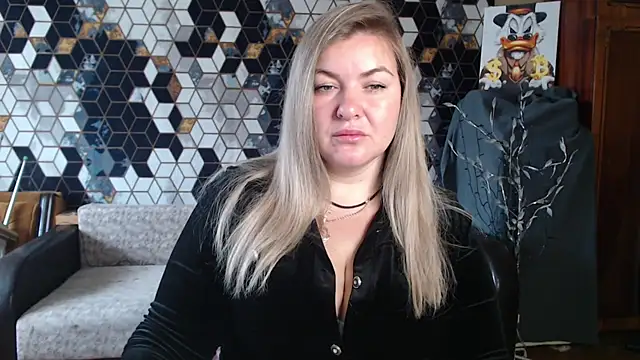 NikaSkylink online show from April 10, 4:50 am