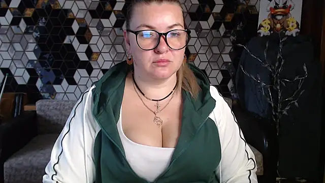 NikaSkylink online show from April 14, 4:40 am