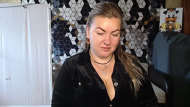 NikaSkylink online show from June 2, 4:58 am