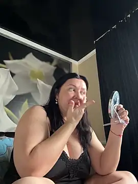 Liza Will online show from March 26, 6:30 am