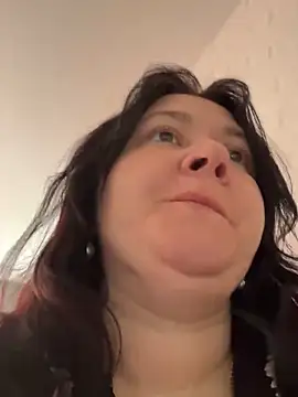 Liza Will online show from April 15, 8:32 am