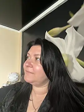 Liza Will online show from April 24, 11:56 am