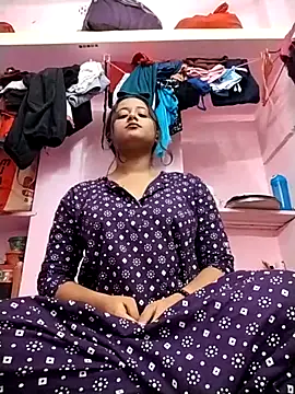 Snapshot of Fun__with__Prity chatting on October 30, 6:19 pm Fun  with  Prity online show from October 30, 6:19 pm