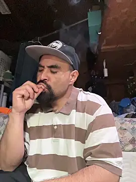 Jonathanfrom420 online show from March 26, 12:00 pm