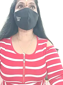 shivani27 online show from May 26, 6:59 pm