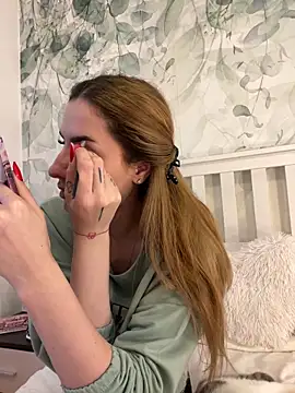 AriaAdda online show from April 8, 4:07 pm