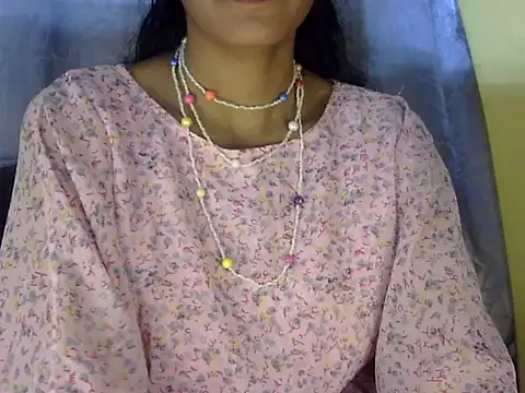 zara Khan0 online show from September 22, 4:42 pm