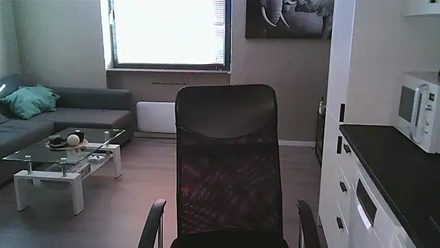 Snapshot of Dartanjanas13 chatting on November 16, 1:06 pm Dartanjanas13 online show from November 16, 1:06 pm