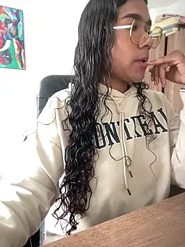 Snapshot of Seshat_Hitt chatting on October 3, 6:16 pm Seshat Hitt online show from October 3, 6:16 pm