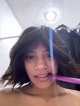 Nia Desire online show from May 28, 5:49 am