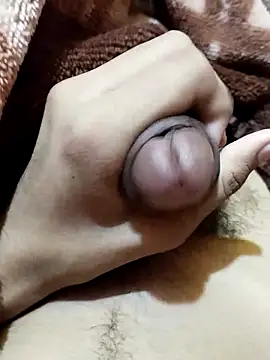 Snapshot of saneer69tew chatting on October 8, 6:27 pm saneer69tew online show from October 8, 6:27 pm