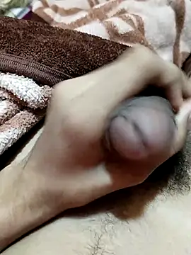 Snapshot of saneer69tew chatting on October 9, 9:57 pm saneer69tew online show from October 9, 9:57 pm