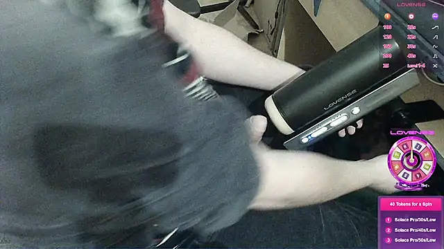 crocbite online show from February 13, 7:43 pm