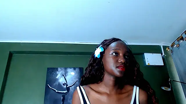 Snapshot of Evaa_18 chatting on September 26, 5:28 pm Evaa 18 online show from September 26, 5:28 pm