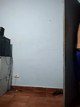 gordinovin18 online show from April 14, 2:17 am