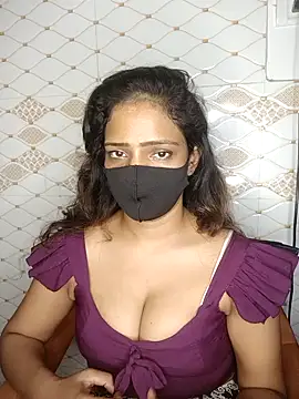 Snapshot of SonY-CaM2 chatting on December 4, 5:54 pm SonY-CaM2 online show from December 4, 5:54 pm