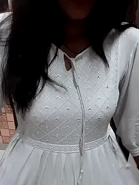 Snapshot of Raj-kumari chatting on September 24, 6:44 pm Raj-kumari online show from September 24, 6:44 pm