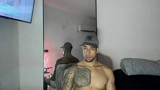 ThiagoLugo online show from September 11, 1:49 am