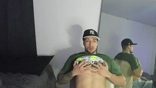 ThiagoLugo online show from December 4, 4:00 am