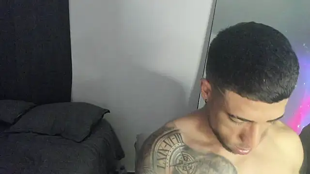 ThiagoLugo online show from March 28, 4:56 am