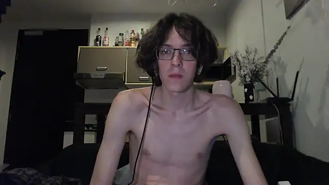 Snapshot of LovesomeCookie chatting on September 14, 11:20 am LovesomeCookie online show from September 14, 11:20 am