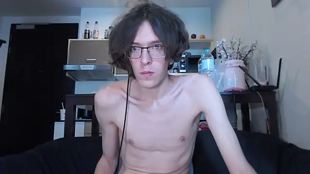 Snapshot of LovesomeCookie chatting on October 2, 8:21 am LovesomeCookie online show from October 2, 8:21 am