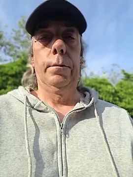 bi dare online show from April 14, 4:24 pm