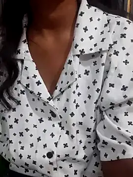 Snapshot of AnkitaDevi chatting on October 31, 6:14 am AnkitaDevi online show from October 31, 6:14 am