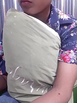 Snapshot of AnkitaDevi chatting on November 11, 4:01 am AnkitaDevi online show from November 11, 4:01 am