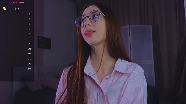 Snapshot of AvrilLeMell chatting on September 12, 9:04 pm AvrilLeMell online show from September 12, 9:04 pm