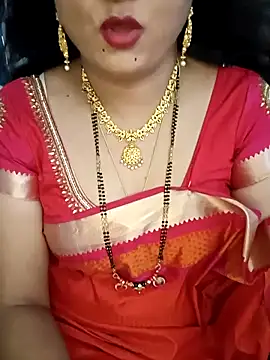 Snapshot of Niharika555 chatting on April 18, 6:39 am Niharika555 online show from April 18, 6:39 am