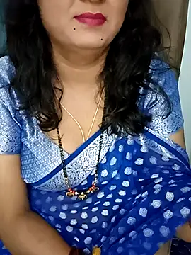 Snapshot of Niharika555 chatting on May 4, 2:24 pm Niharika555 online show from May 4, 2:24 pm
