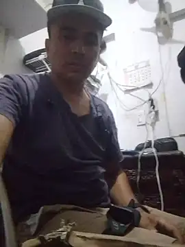 miroqui143 online show from November 14, 2:16 pm