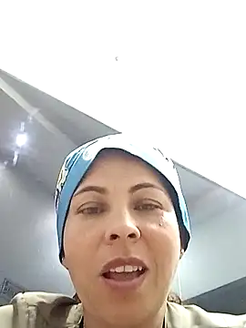 Yanis Ariel12 online show from October 5, 4:38 pm