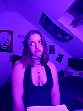 Snapshot of Amatrice_X chatting on May 7, 9:53 pm Amatrice X online show from May 7, 9:53 pm