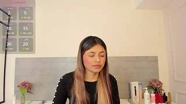 Snapshot of sunnyWhitee chatting on April 23, 7:16 pm sunnyWhitee online show from April 23, 7:16 pm