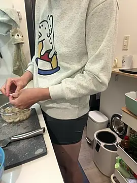 Snapshot of qaz23257 chatting on March 4, 6:08 am qaz23257 online show from March 4, 6:08 am