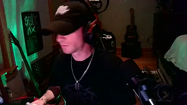 LEVIATHANX666 online show from April 7, 5:19 am