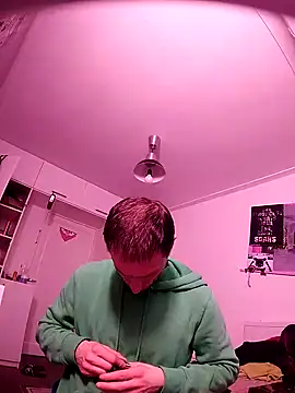 Wilsonn86 online show from February 17, 7:49 am