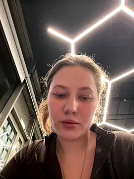 Snapshot of MikotoMisaka chatting on December 17, 7:53 pm MikotoMisaka online show from December 17, 7:53 pm