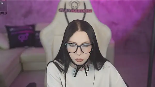 Snapshot of VivianSweet_ chatting on February 28, 11:33 am VivianSweet online show from February 28, 11:33 am