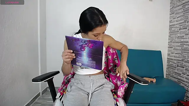 Kony Lan online show from February 9, 12:42 pm